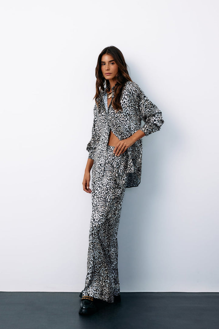 Sateen Pantalon léopard en satin taille haute - Écru