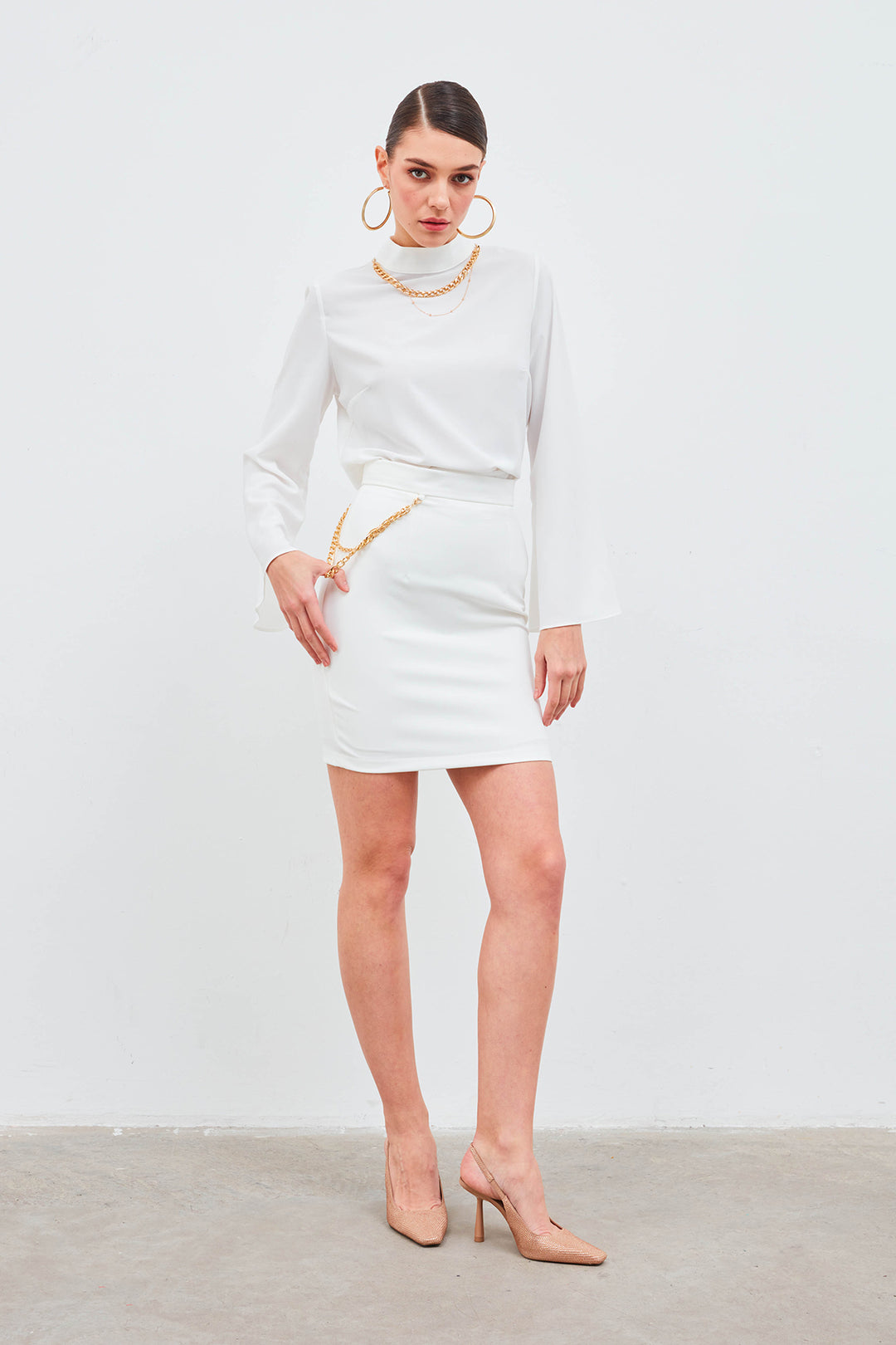 Sateen Jupe Mini avec Accessoire en Chaîne - Écru