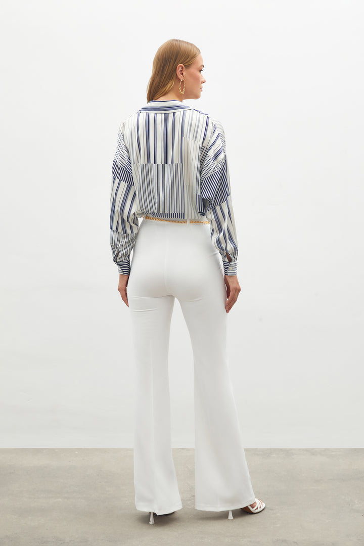 Sateen Pantalon avec ceinture en chaîne - Écru