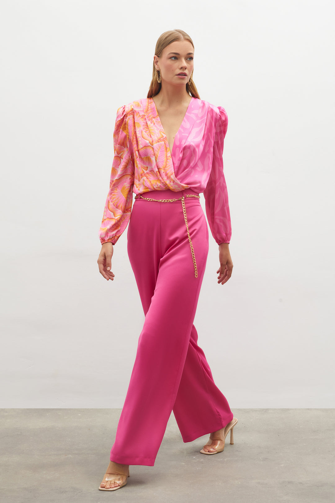 Sateen Pantalon en crêpe satin avec chaîne - Fuchsia